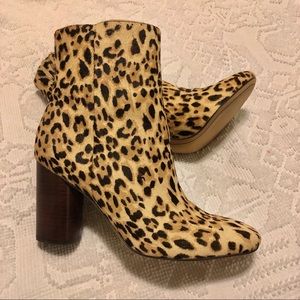 NWT Corra Leopard Booties